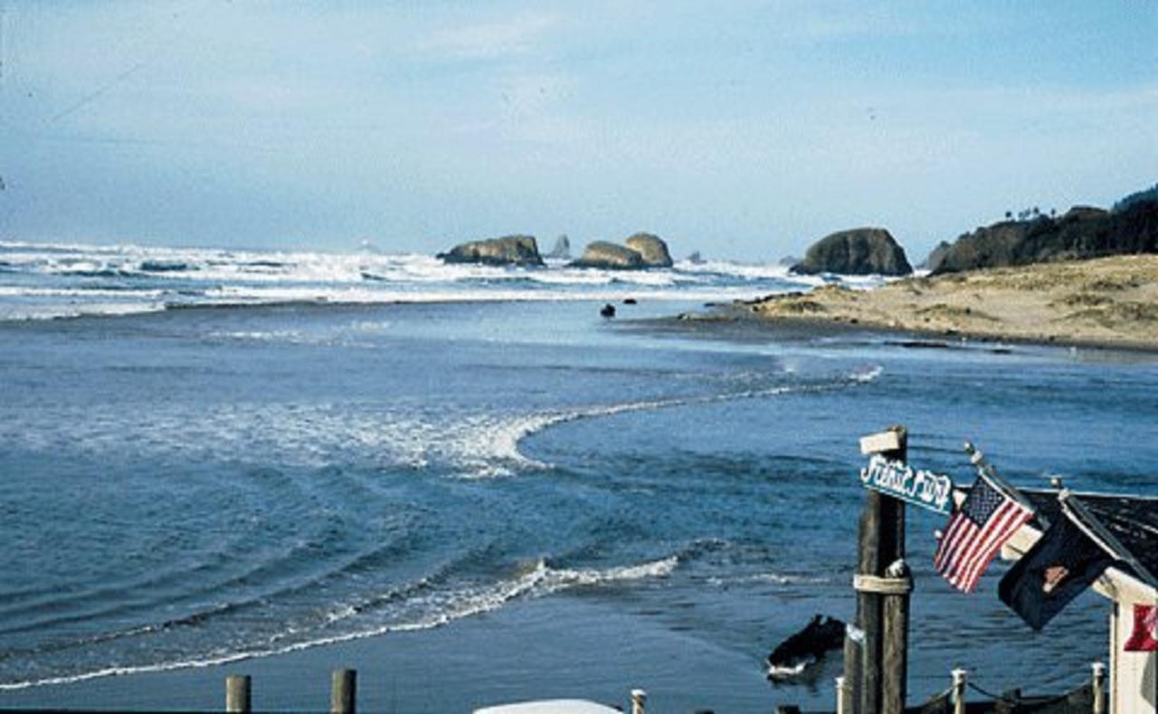 Webb'S Scenic Surf Hotel Cannon Beach Exterior foto